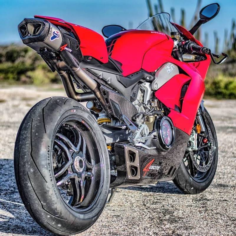 Carbon fiber wheels BST Rapid Tek 10 spoke